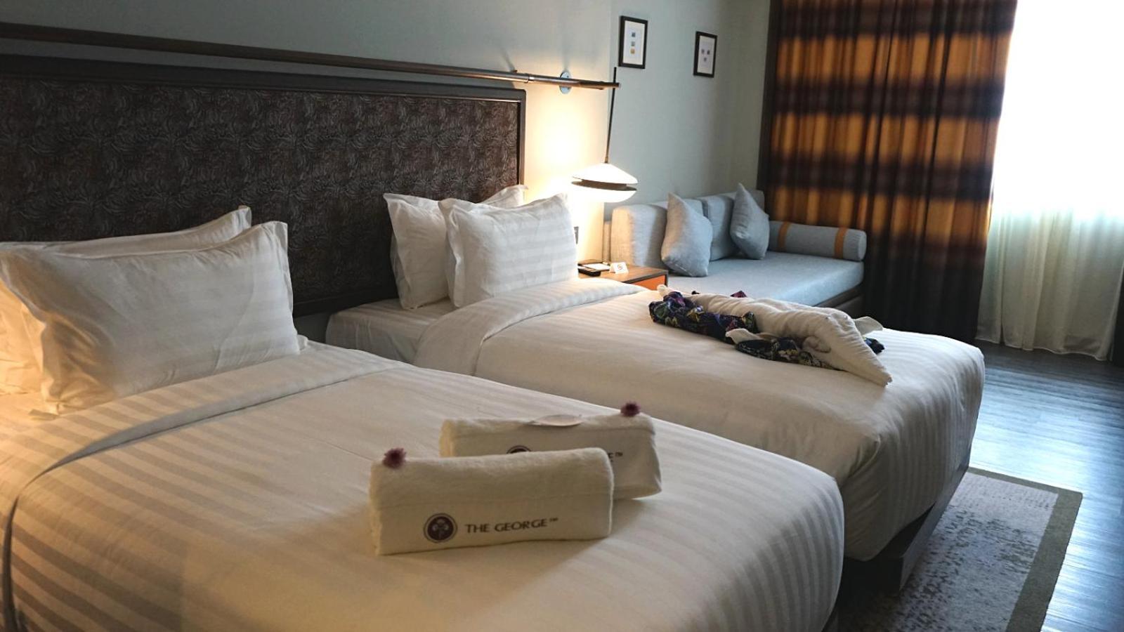 The George Penang By The Crest Collection Hotel George Town Eksteriør billede Deluxe Room